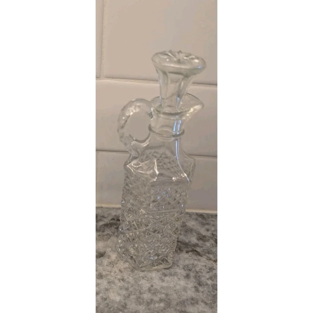 Cut Glass Oil And Vinegar Cruet With Stopper‎